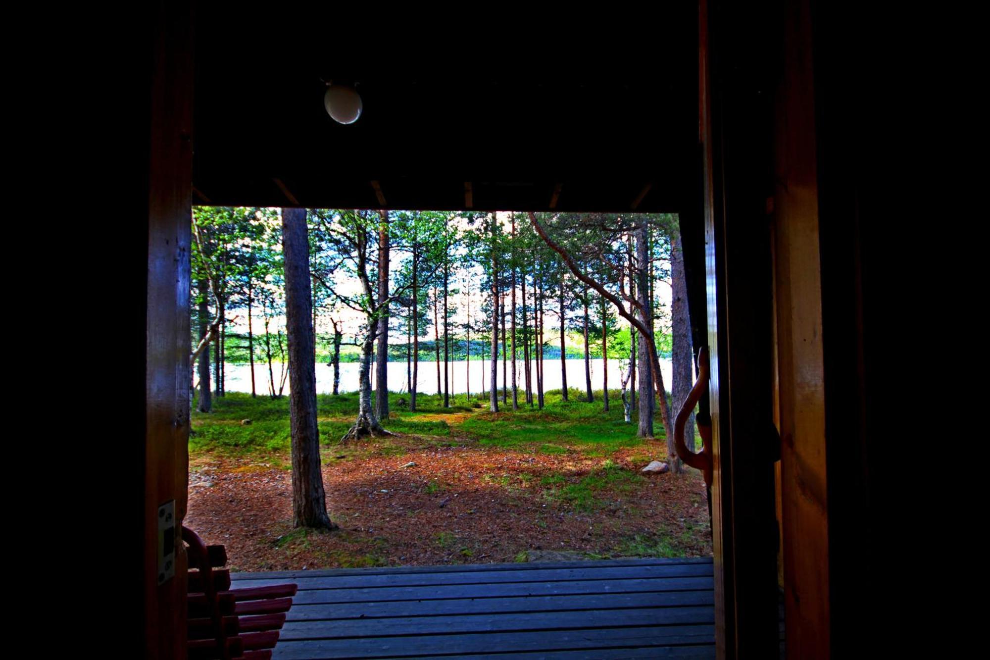 Ukonjaerven Holiday Village Ivalo Room photo