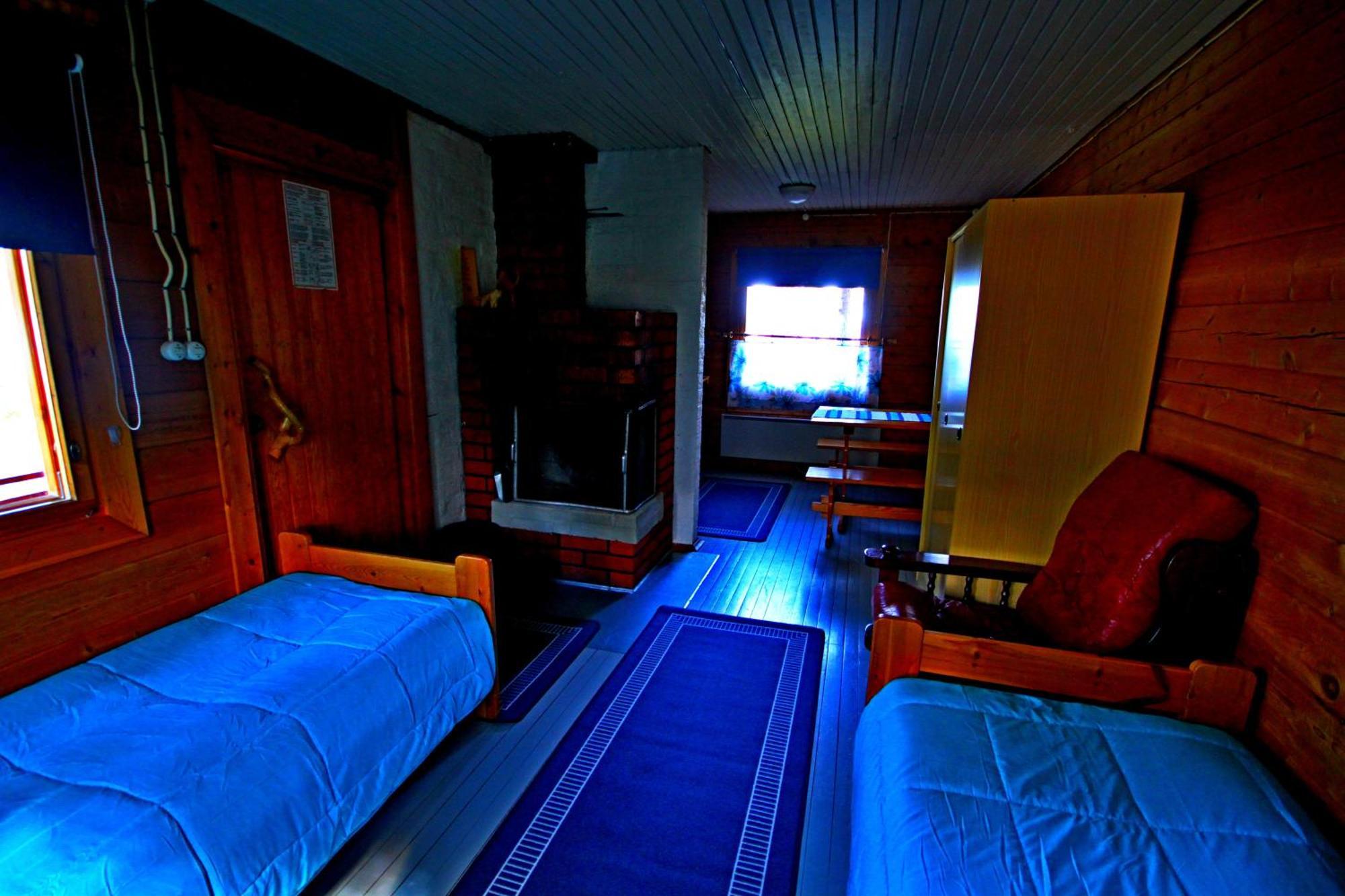 Ukonjaerven Holiday Village Ivalo Room photo